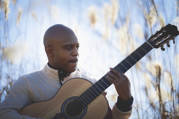 Music With Mr. Browne – Guitar & Ukulele Lessons Guitar Lessons And Ukulele Lessons - Music With Mr.Browne