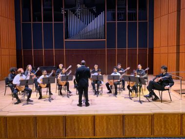 Guitar Lessons And Ukulele Lessons - Music With Mr.Browne
